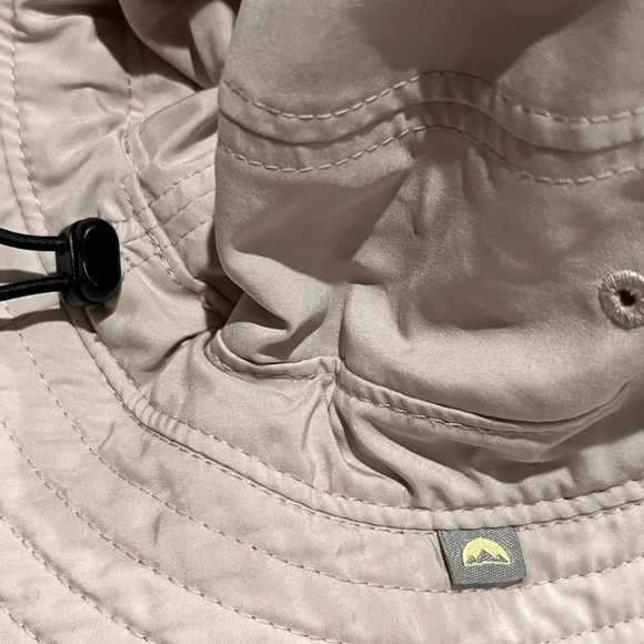 Solar Escape UV Explorer Bucket Sun Hat One Size Tan Adjustable Fishing Hiking - Picture 2 of 5